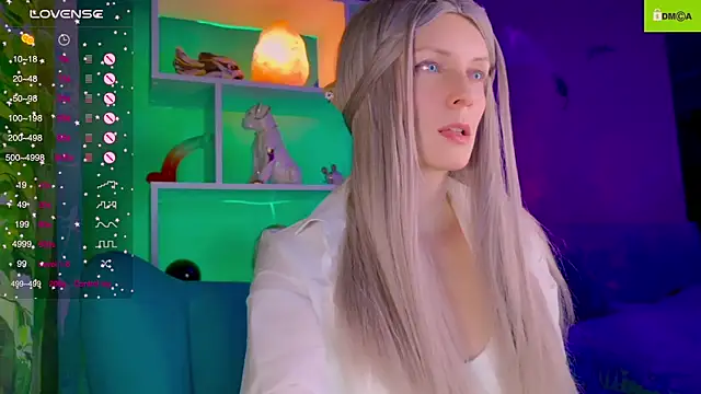 Flash Summer online show from November 2025 12:02:01 AM