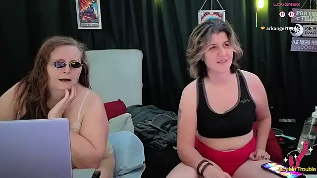 Sexy Mama-69 online show from November 2025 04:22:02 PM