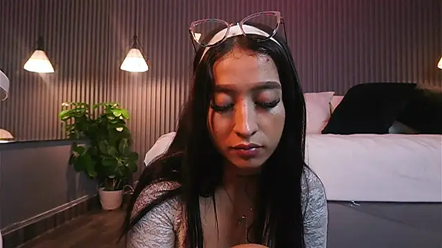 EriKlein online show from March 2026 07:14:01 PM