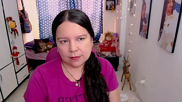 claryssa  online show from February 2026 05:55:01 PM