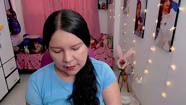 claryssa  online show from April 2026 10:27:01 PM