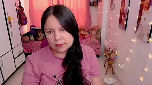 Snapshot of claryssa_ chatting on April 2026 08:15:01 PM claryssa online show from April 2026 08:15:01 PM