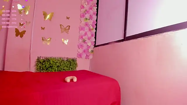 Snapshot of grandmother_milf chatting on February 2026 12:23:01 PM grandmother milf online show from February 2026 12:23:01 PM