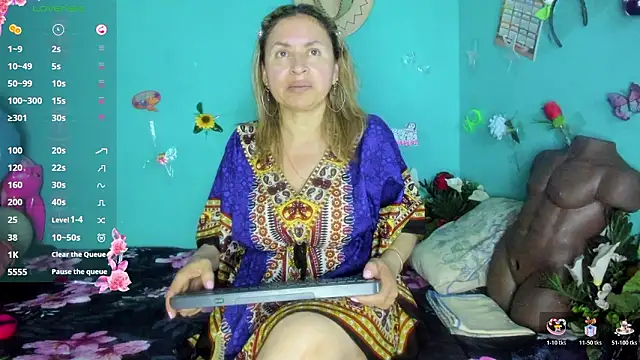 Snapshot of SheraHadee chatting on February 2026 02:18:01 AM SheraHadee online show from February 2026 02:18:01 AM