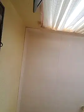 Snapshot of koolbend chatting on January 2025 08:11:01 AM koolbend online show from January 2025 08:11:01 AM