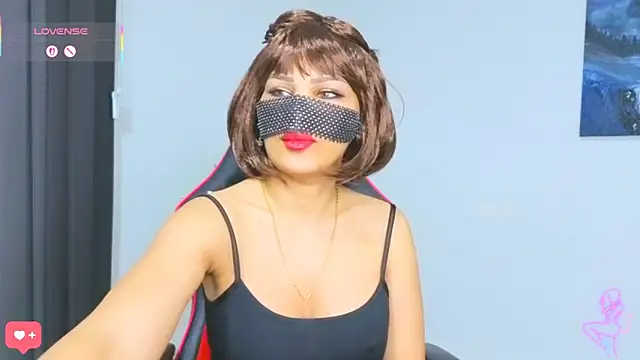 Snapshot of Turkish_Latina chatting on February 2026 10:05:02 PM Turkish Latina online show from February 2026 10:05:02 PM