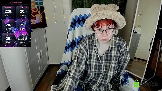 Melissa Wells online show from October 2025 09:02:02 PM