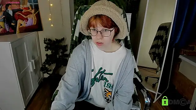 Melissa Wells online show from November 2025 09:04:01 PM