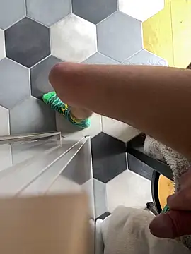 Maxthekid online show from February 2025 09:17:02 AM