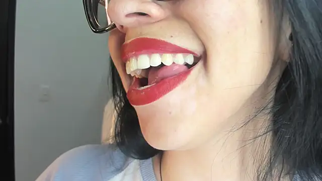 Snapshot of Katty_mouth chatting on January 2026 06:55:02 PM Katty mouth online show from January 2026 06:55:02 PM