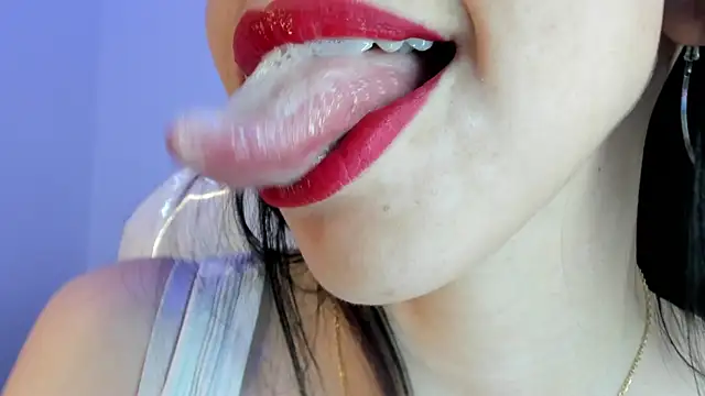 Snapshot of Katty_mouth chatting on May 2026 08:17:01 PM Katty mouth online show from May 2026 08:17:01 PM