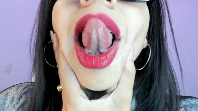 Snapshot of Katty_mouth chatting on June 2026 04:44:01 PM Katty mouth online show from June 2026 04:44:01 PM