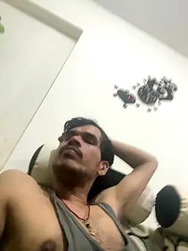 hitlar1026 online show from September 2025 09:49:02 PM