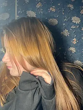 Snapshot of Light_Luna chatting on March 2026 12:55:01 PM Light Luna online show from March 2026 12:55:01 PM