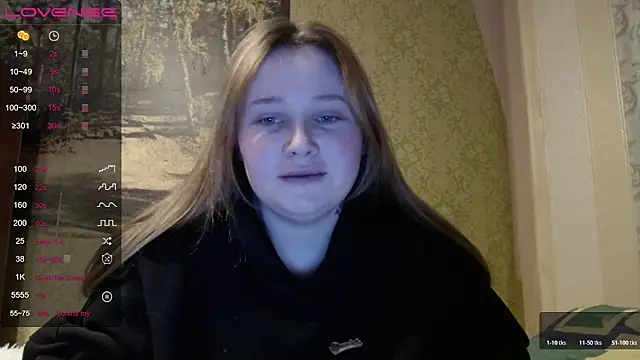 Snapshot of Light_Luna chatting on March 2026 03:39:01 PM Light Luna online show from March 2026 03:39:01 PM