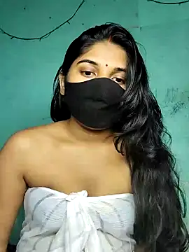 Snapshot of Luv_Adite20 chatting on January 2025 01:12:02 PM Luv Adite20 online show from January 2025 01:12:02 PM