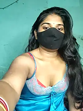 Snapshot of Luv_Adite20 chatting on February 2025 05:19:02 PM Luv Adite20 online show from February 2025 05:19:02 PM