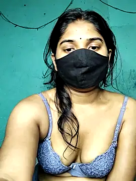 Snapshot of Luv_Adite20 chatting on March 2025 06:15:02 AM Luv Adite20 online show from March 2025 06:15:02 AM