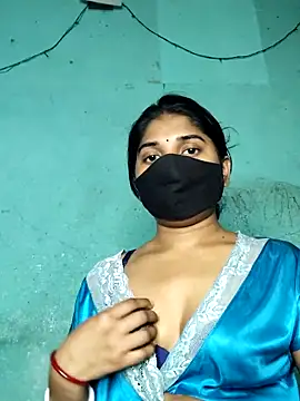 Snapshot of Luv_Adite20 chatting on March 2025 09:06:02 PM Luv Adite20 online show from March 2025 09:06:02 PM