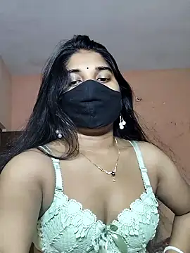 Snapshot of Luv_Adite20 chatting on October 2025 06:33:01 AM Luv Adite20 online show from October 2025 06:33:01 AM