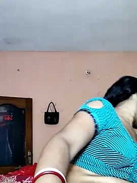 Snapshot of Luv_Adite20 chatting on October 2025 04:51:01 PM Luv Adite20 online show from October 2025 04:51:01 PM