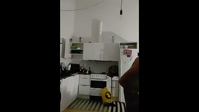 Snapshot of eltoulou chatting on January 2025 02:40:01 AM eltoulou online show from January 2025 02:40:01 AM