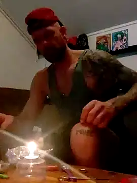 Snapshot of eltoulou chatting on February 2025 08:42:02 PM eltoulou online show from February 2025 08:42:02 PM