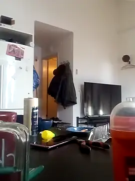 Snapshot of eltoulou chatting on March 2025 02:32:01 PM eltoulou online show from March 2025 02:32:01 PM