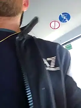 Snapshot of eltoulou chatting on March 2025 03:24:02 PM eltoulou online show from March 2025 03:24:02 PM