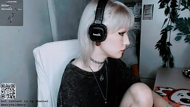 say mary online show from October 2025 02:57:02 PM