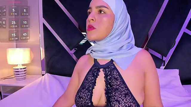 Nahid Jaziri1 online show from November 2025 07:58:02 PM