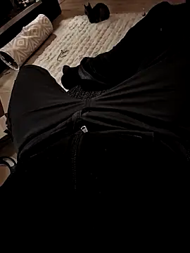 Snapshot of Picknick84 chatting on December 2024 05:39:01 PM Picknick84 online show from December 2024 05:39:01 PM