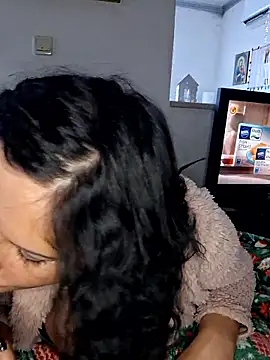 Snapshot of anaaamariaaaa chatting on January 2026 11:36:02 AM anaaamariaaaa online show from January 2026 11:36:02 AM