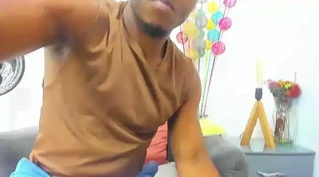 bigcock latin1 online show from February 2025 03:14:02 AM