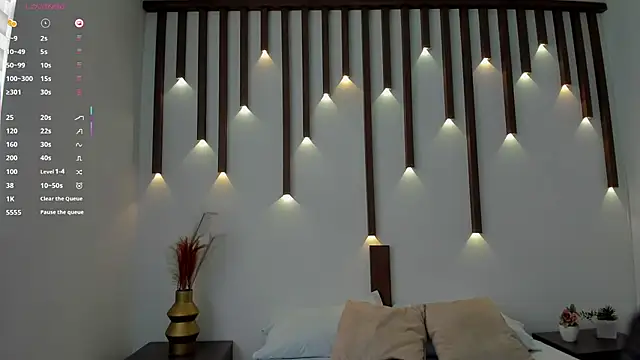 megan cooper28 online show from December 2025 06:57:02 PM