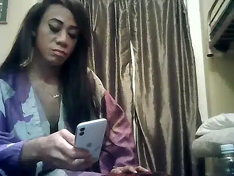 CaramelDipper online show from December 2024 05:17:01 AM