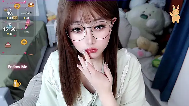 Snapshot of Sweet-18wanwan chatting on April 2026 05:29:01 PM Sweet-18wanwan online show from April 2026 05:29:01 PM