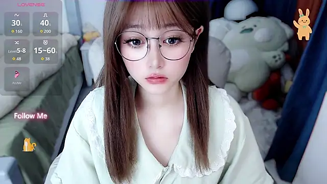 Snapshot of Sweet-18wanwan chatting on May 2026 05:19:01 PM Sweet-18wanwan online show from May 2026 05:19:01 PM
