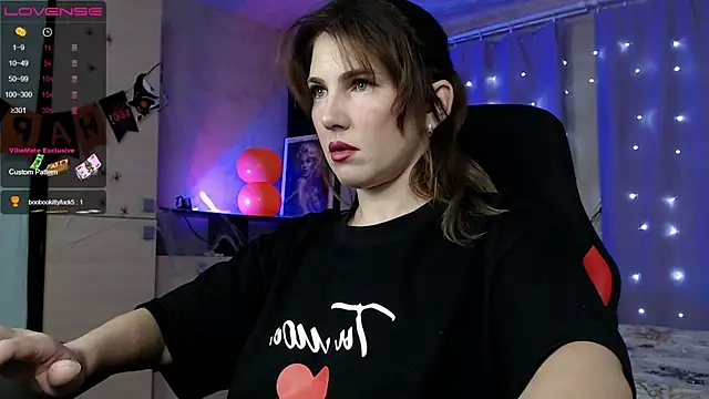 Daniela Cooperr online show from November 2025 02:37:02 PM