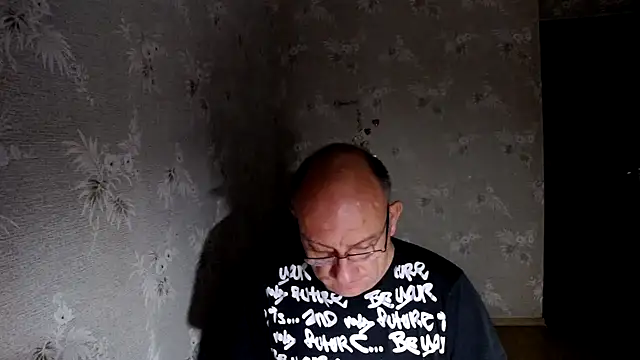 Bossun79 online show from October 2025 09:02:01 PM