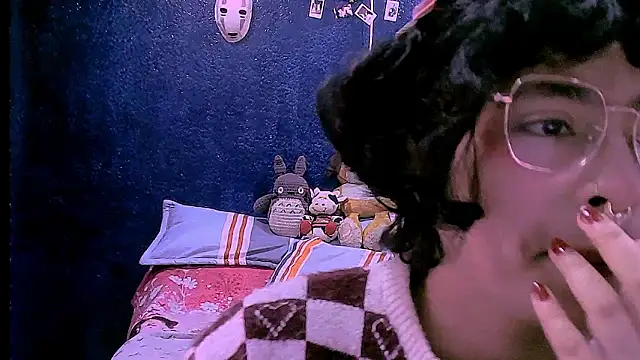 NinaYellow online show from March 2026 01:03:02 PM