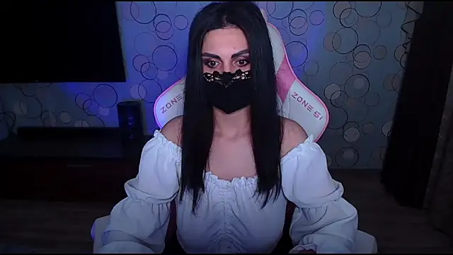 Snapshot of __Yasmina__ chatting on July 2026 03:55:01 AM Yasmina online show from July 2026 03:55:01 AM