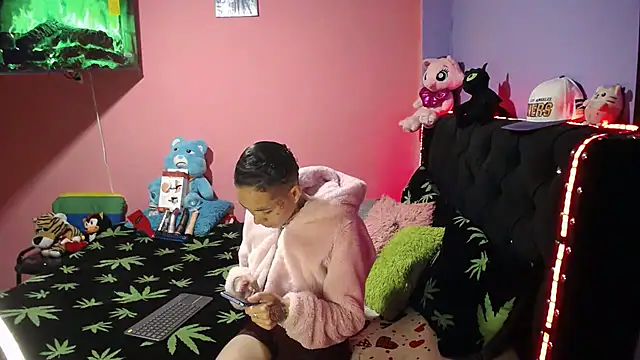 Snapshot of bad_couple_sex chatting on January 2025 01:38:02 AM bad couple sex online show from January 2025 01:38:02 AM