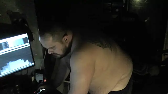 perversalus online show from December 2024 01:29:01 AM