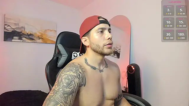 LucianSinclair online show from December 2024 11:46:01 PM