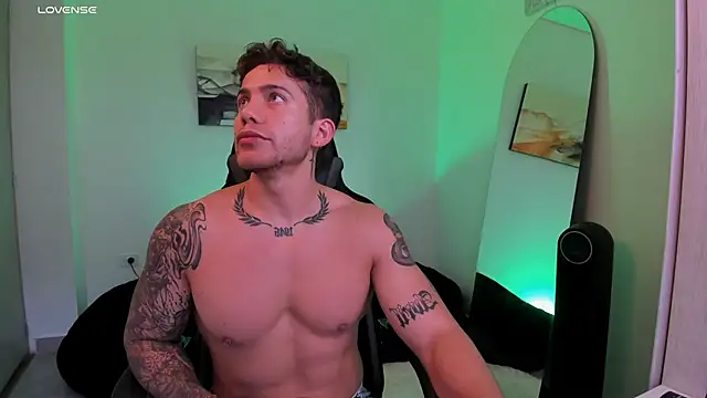 LucianSinclair online show from February 2025 05:54:01 PM