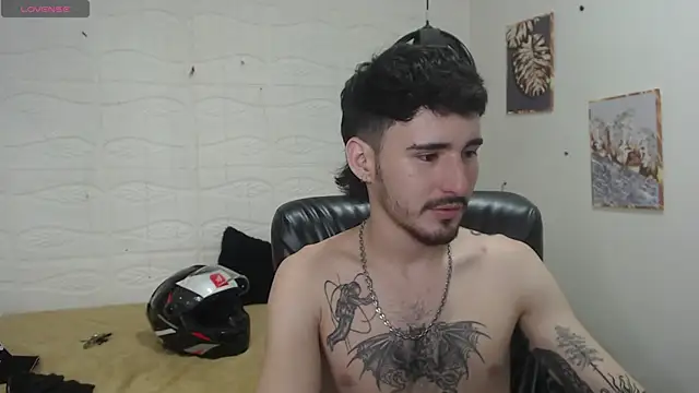 DmitriSanders online show from December 2024 10:07:02 PM