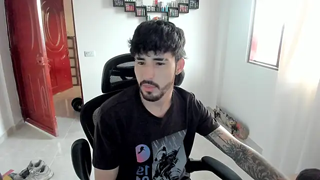 DmitriSanders online show from March 2026 10:03:02 PM