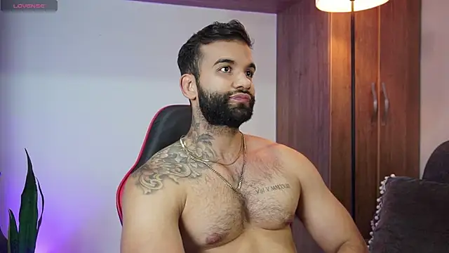 MarkHazze online show from November 2025 11:04:02 PM