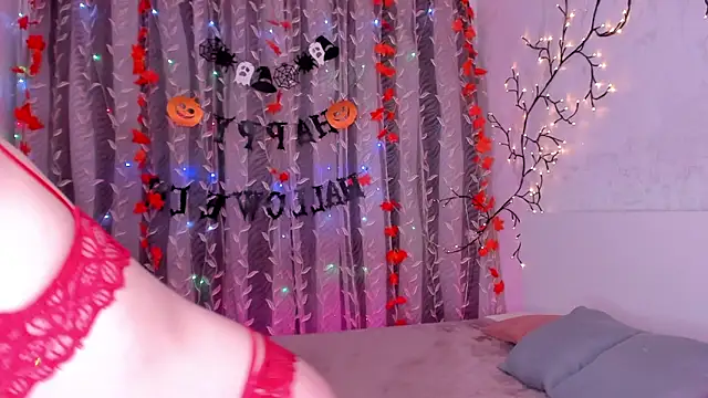 space cowgirl online show from November 2025 10:20:01 AM